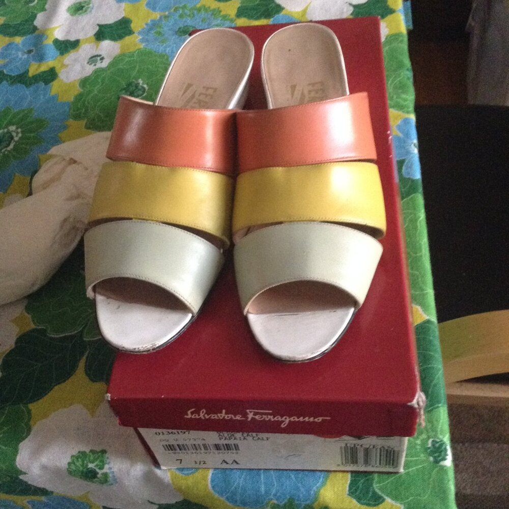 Preowned multi-color Ferragamo sandals-7.5 N
